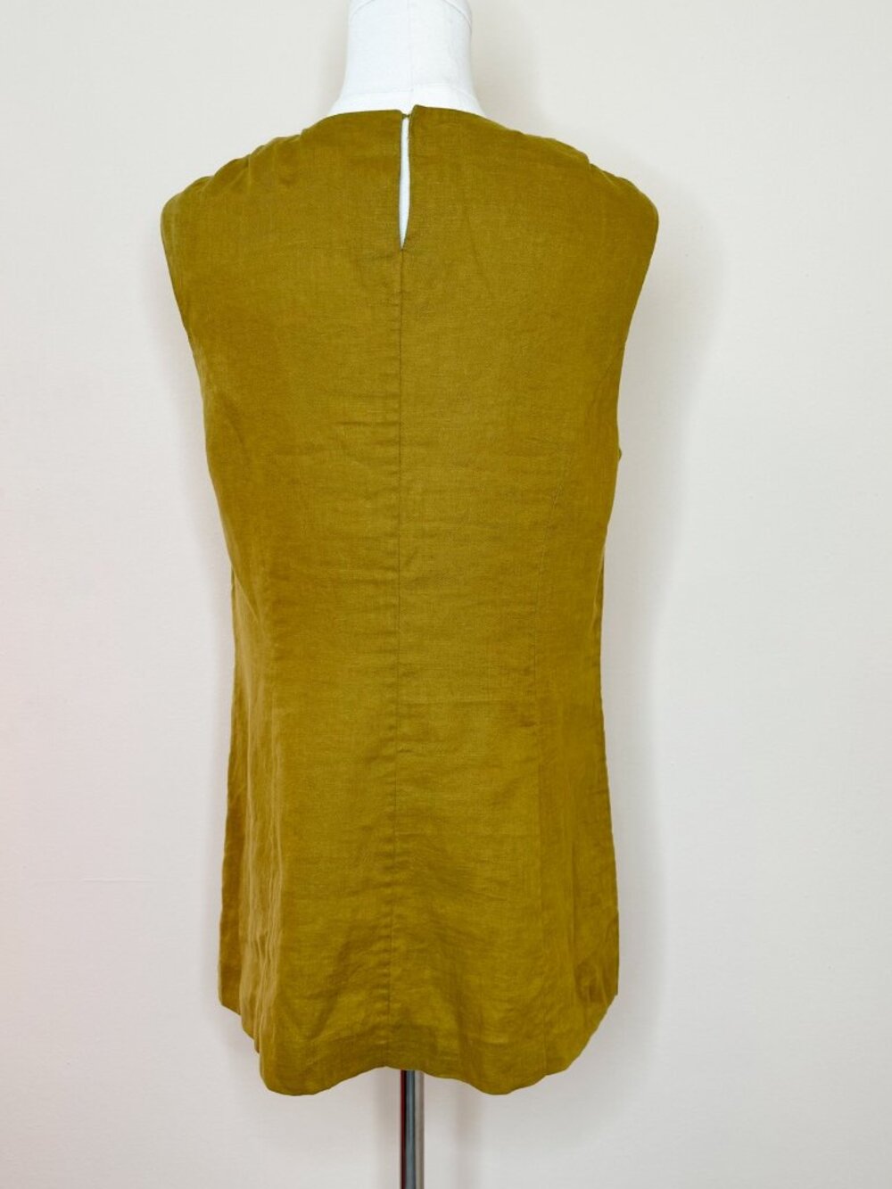 Doen Bennette Dress Golden Olive Linen Sleeveless Pocket Shift Dress Size M - Picture 4 of 14